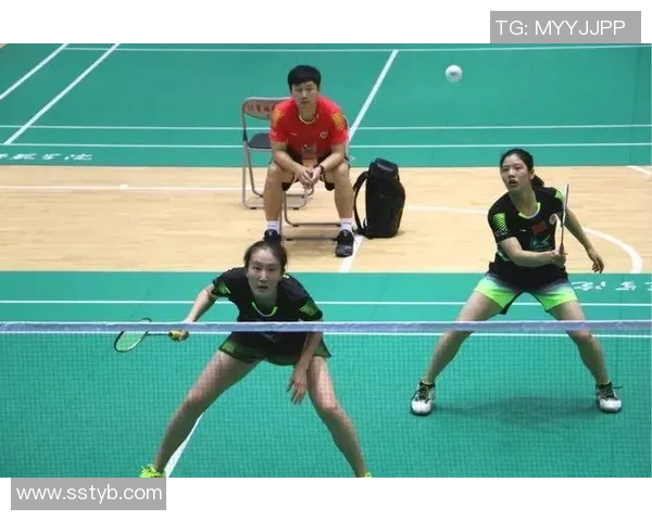 赛后复盘分析上海羽毛球队与广州羽毛球队的速度对比与战术探讨
